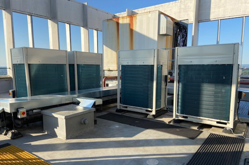 air con units on roof